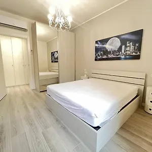 Kibilu - Via Bazzini , Milano Italia